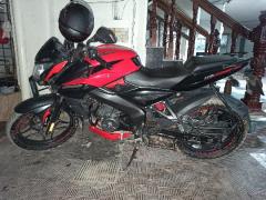 Pulsar NS160 Twin DISC ABS